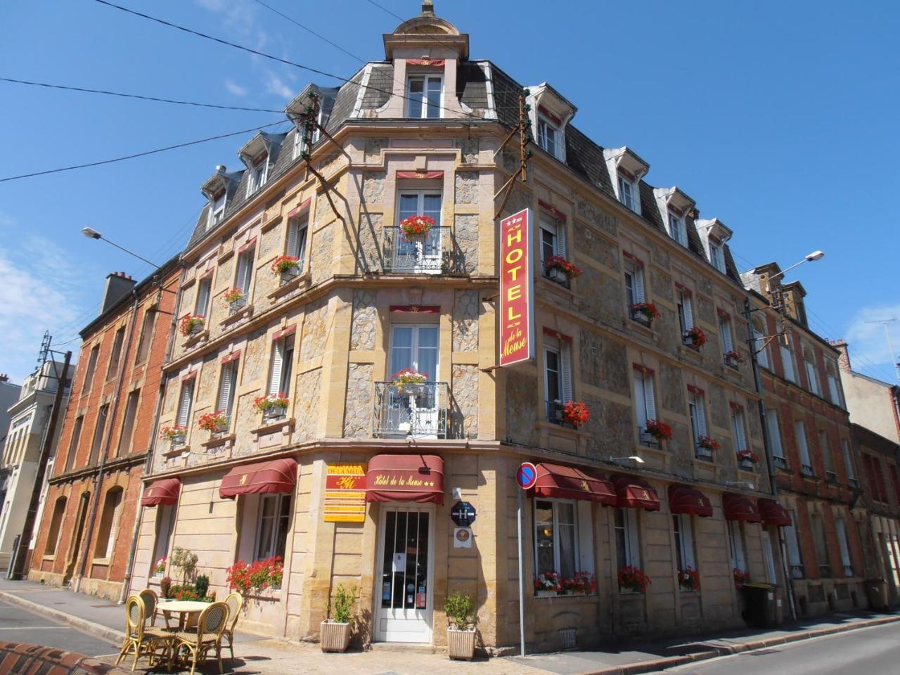 Hotel De La Meuse Charleville-Mezieres Exterior photo